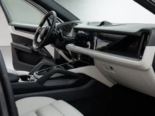 Porsche Cayenne E-Hybrid Coupé in QUARZITGRAUMETALLIC