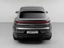 Porsche Cayenne E-Hybrid Coupé in QUARZITGRAUMETALLIC