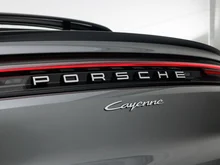 Porsche Cayenne E-Hybrid Coupé in QUARZITGRAUMETALLIC