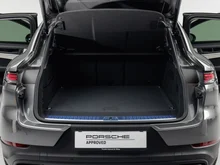 Porsche Cayenne E-Hybrid Coupé in QUARZITGRAUMETALLIC