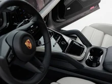 Porsche Cayenne E-Hybrid Coupé in QUARZITGRAUMETALLIC