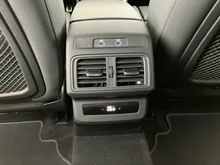 Audi Q5 SUV TDI quattro 150 kW in Mythosschwarz Metallic