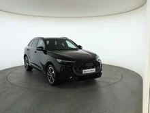 Audi Q5 SUV TDI quattro 150 kW in Mythosschwarz Metallic