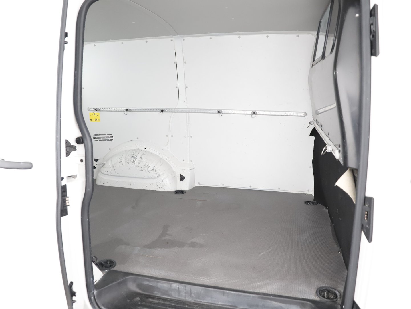 VW Kastenwagen Entry TDI | Bild 3 von 11