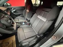 Audi A3 allstreet 35 TFSI in Pfeilgrau Perleffekt