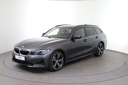 BMW 318d 48 V Touring Aut.