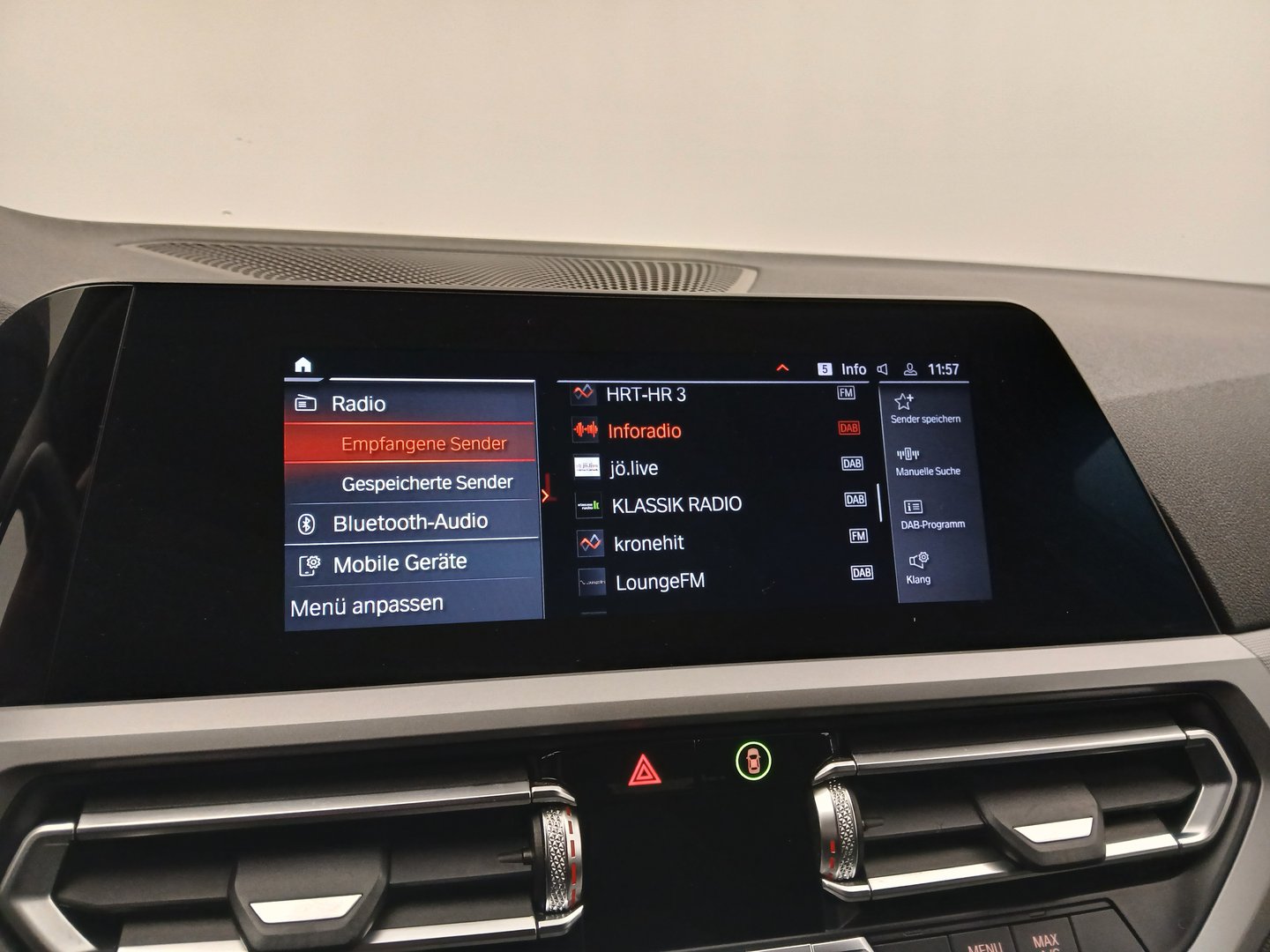 BMW 318d 48 V Touring Aut. | Bild 20 von 32