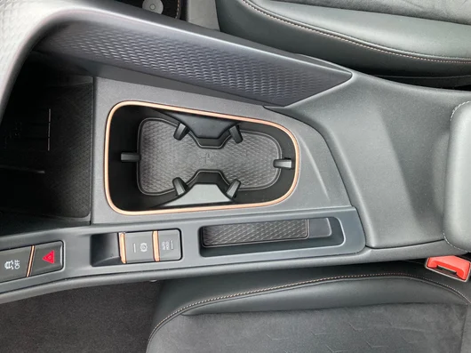 Bild eines CUPRA Terramar 1.5 e-TSI 150 PS DSG