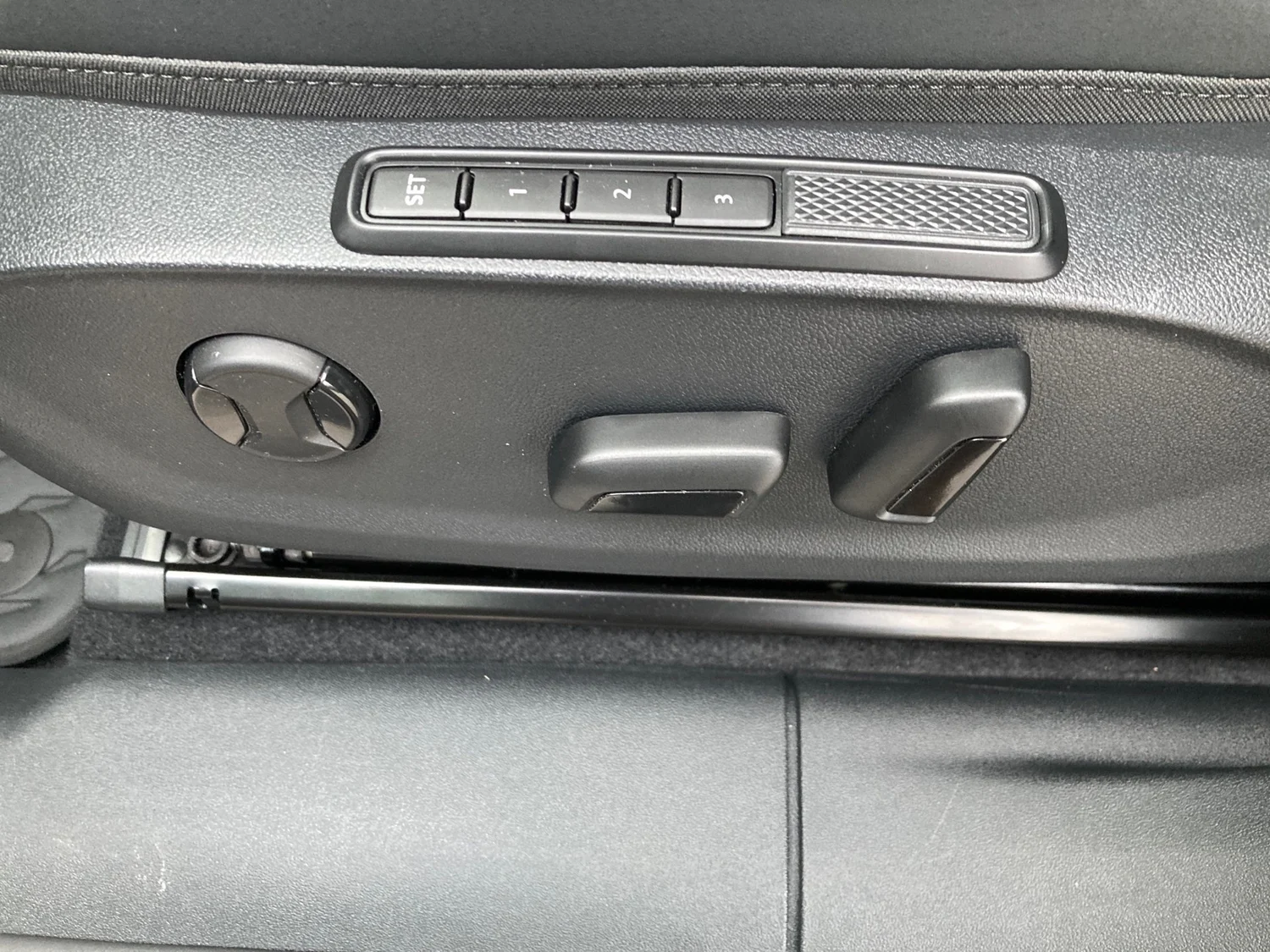 Bild eines CUPRA Terramar 1.5 e-TSI 150 PS DSG