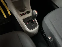VW up! move up! BMT ASG in black pearl