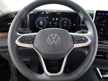 VW Tiguan Friends TDI 4MOTION DSG in Grenadillschwarz Metallic