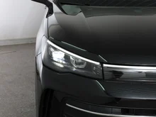 VW Tiguan Friends TDI 4MOTION DSG in Grenadillschwarz Metallic