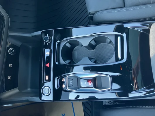 Bild eines Audi A6 Avant e-tron quattro