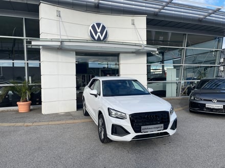 Audi Q2 30 TFSI admired