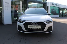 Thumbnail-Foto von Fahrzeug