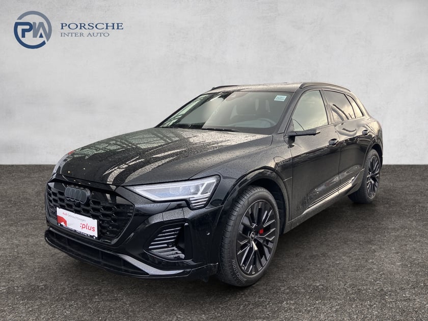 Audi Q8 55 e-tron quattro S line