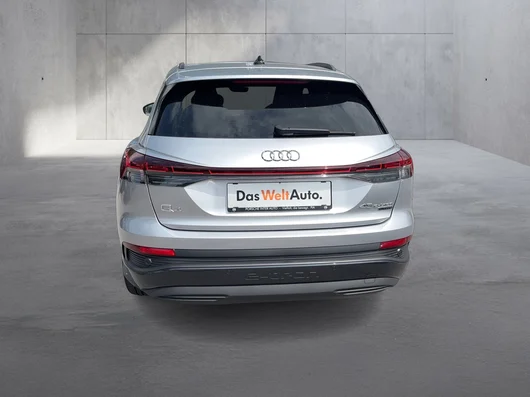 Bild eines Audi Q4 45 e-tron quattro