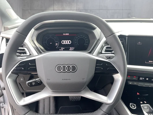 Bild eines Audi Q4 45 e-tron quattro
