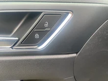 VW Polo R-Line TSI DSG in Deep Black Perleffekt