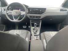 VW Polo R-Line TSI DSG in Deep Black Perleffekt