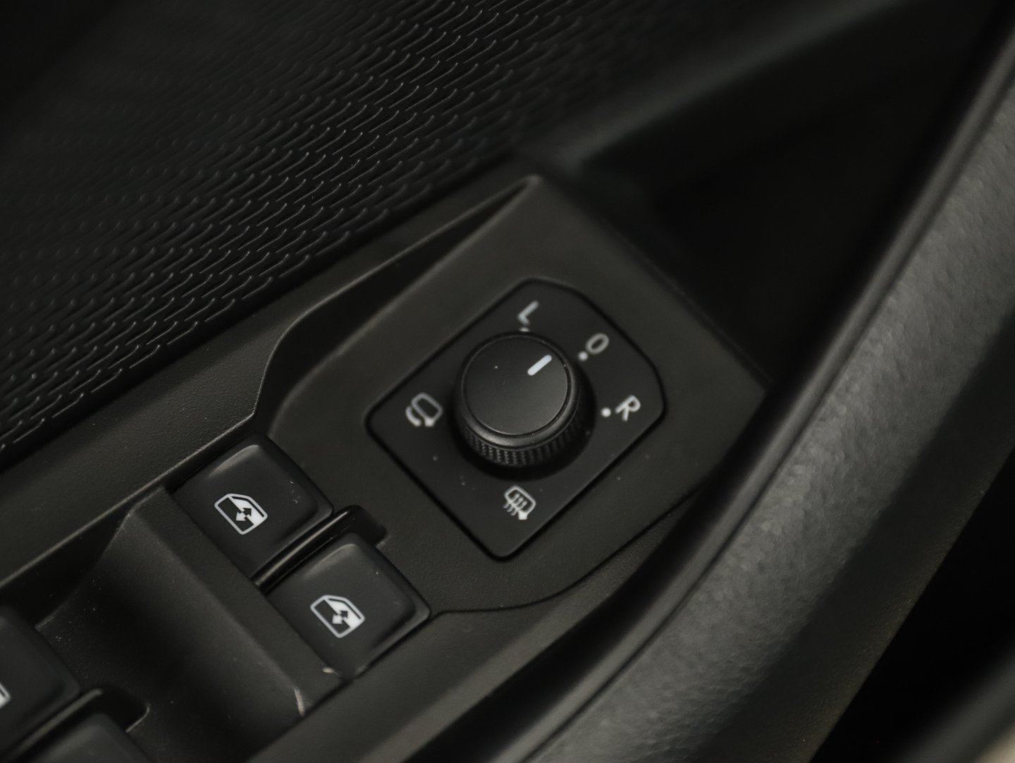 Škoda OCTAVIA Combi Ambition TDI DSG | Bild 6 von 22