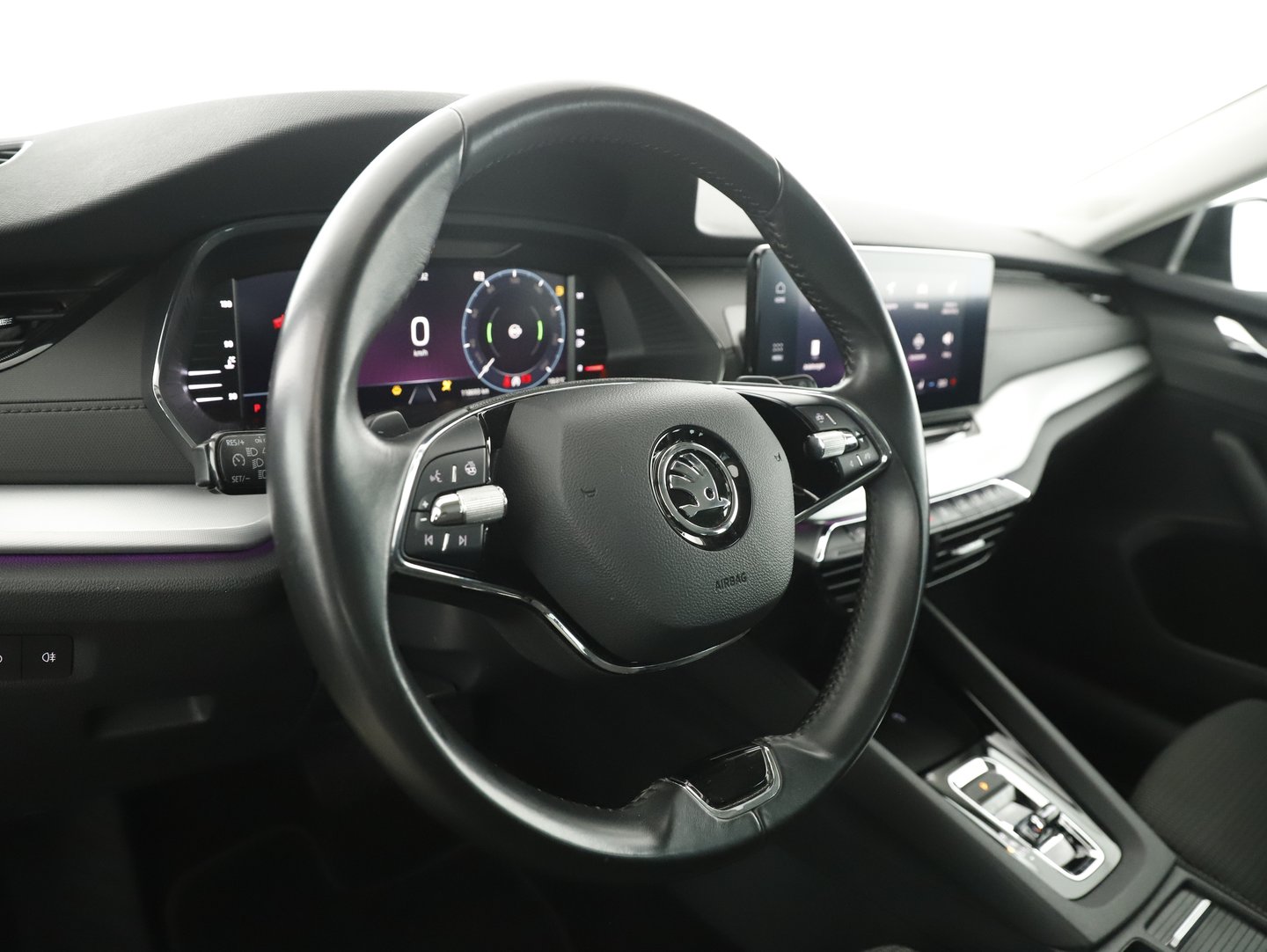 Škoda OCTAVIA Combi Ambition TDI DSG | Bild 8 von 22
