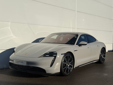 Porsche Taycan 4S