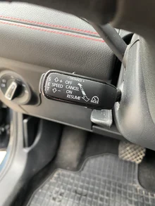 SEAT Arona FR Austria EcoTSI DSG in Magnet-Grau Metallic Dach Nacht-Schwarz