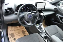 Toyota Yaris Cross 1,5 VVT-i Hybrid Active Drive Aut. in Night Sky Black