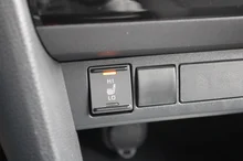 Toyota Yaris Cross 1,5 VVT-i Hybrid Active Drive Aut. in Night Sky Black