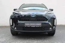 Toyota Yaris Cross 1,5 VVT-i Hybrid Active Drive Aut. in Night Sky Black