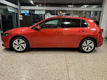 Thumbnail-Foto von Fahrzeug