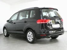 VW Touran Comfortline TDI SCR DSG in 2T Deep Black Perleffekt