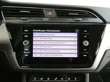 VW Touran Comfortline TDI SCR DSG in 2T Deep Black Perleffekt