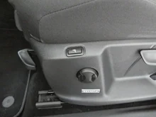 VW Touran Comfortline TDI SCR DSG in 2T Deep Black Perleffekt