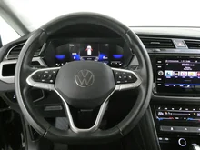 VW Touran Comfortline TDI SCR DSG in 2T Deep Black Perleffekt
