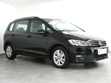 VW Touran Comfortline TDI SCR DSG in 2T Deep Black Perleffekt