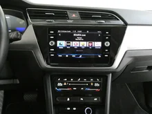 VW Touran Comfortline TDI SCR DSG in 2T Deep Black Perleffekt