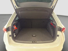 Škoda Scala Monte Carlo TSI DSG in Moon-Weiß Metallic