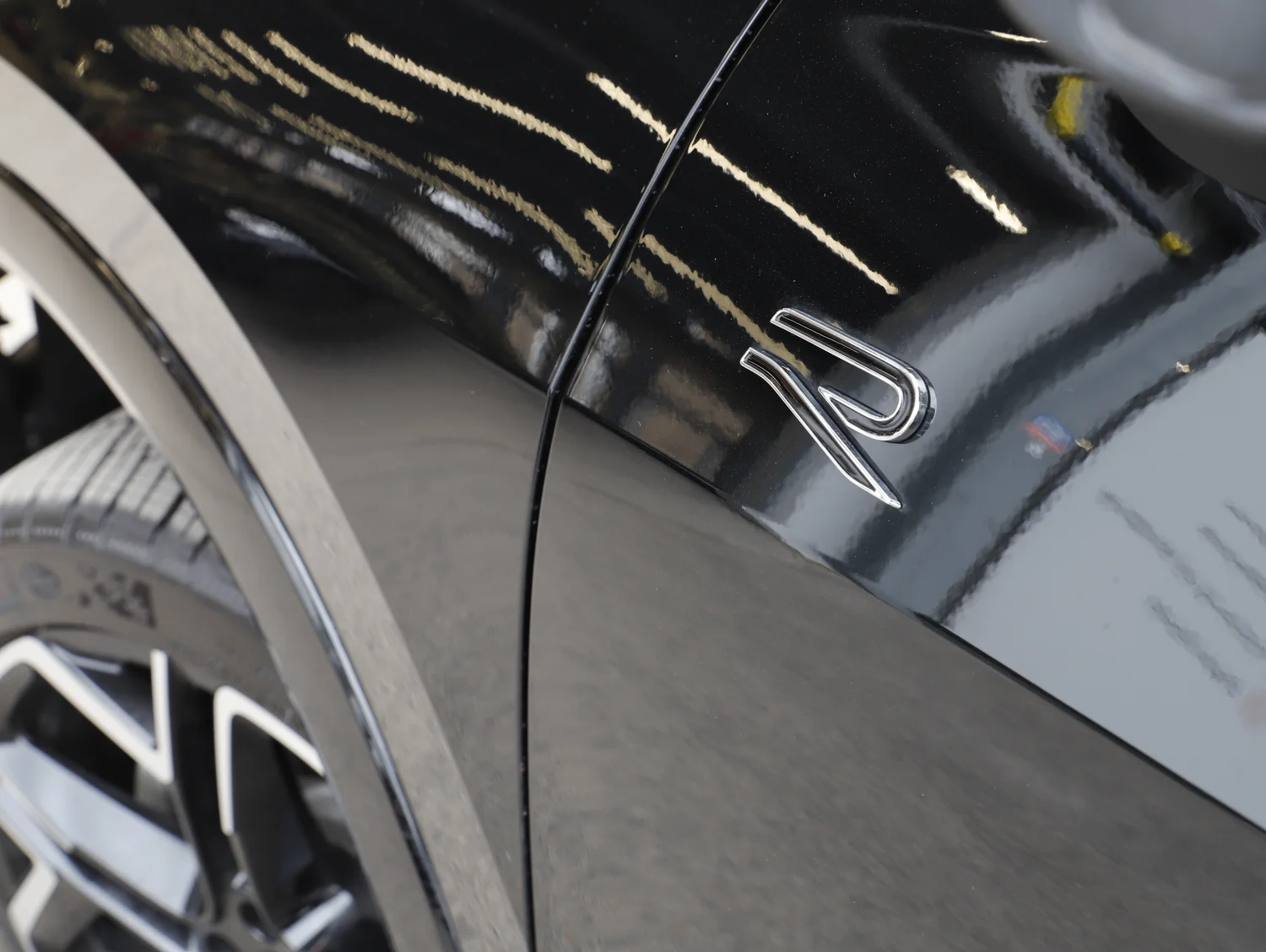 Bild eines VW Tayron Sport TDI 4MOTION DSG