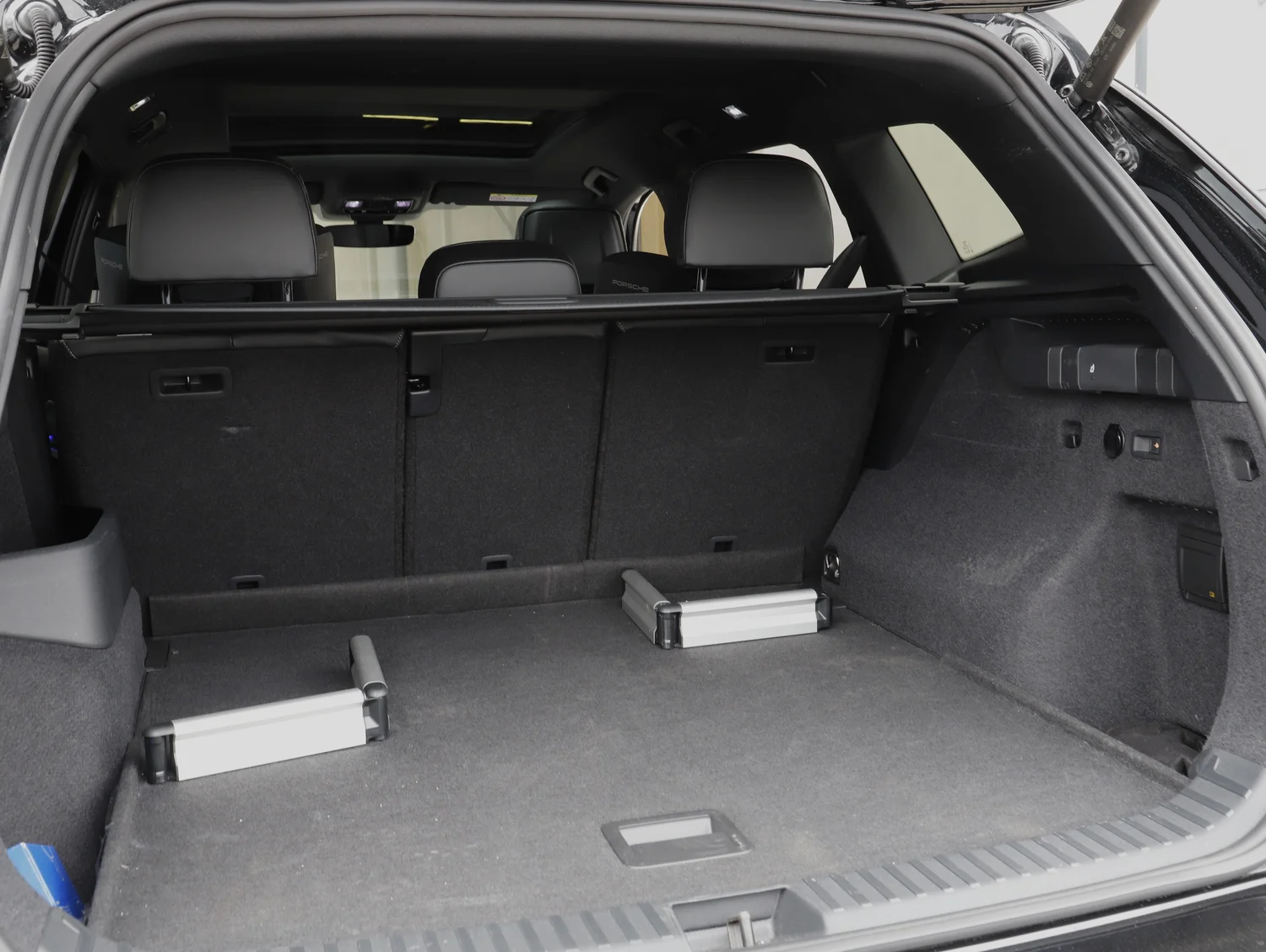 Bild eines VW Tayron Sport TDI 4MOTION DSG