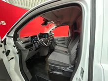 VW Kastenwagen Transporter Kastenwagen LR TDI in Clear White
