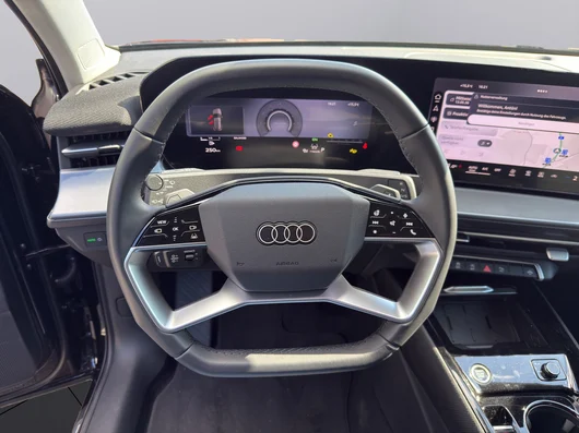 Bild eines Audi Q3 TFSI 110 kW  intense