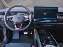 VW ID.7 Tourer GTX 4MOTION 250kW Business in Grenadillschwarz Metallic