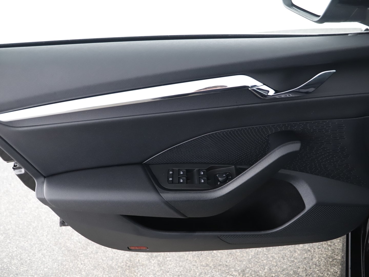 Škoda OCTAVIA Combi Style TDI DSG | Bild 3 von 18