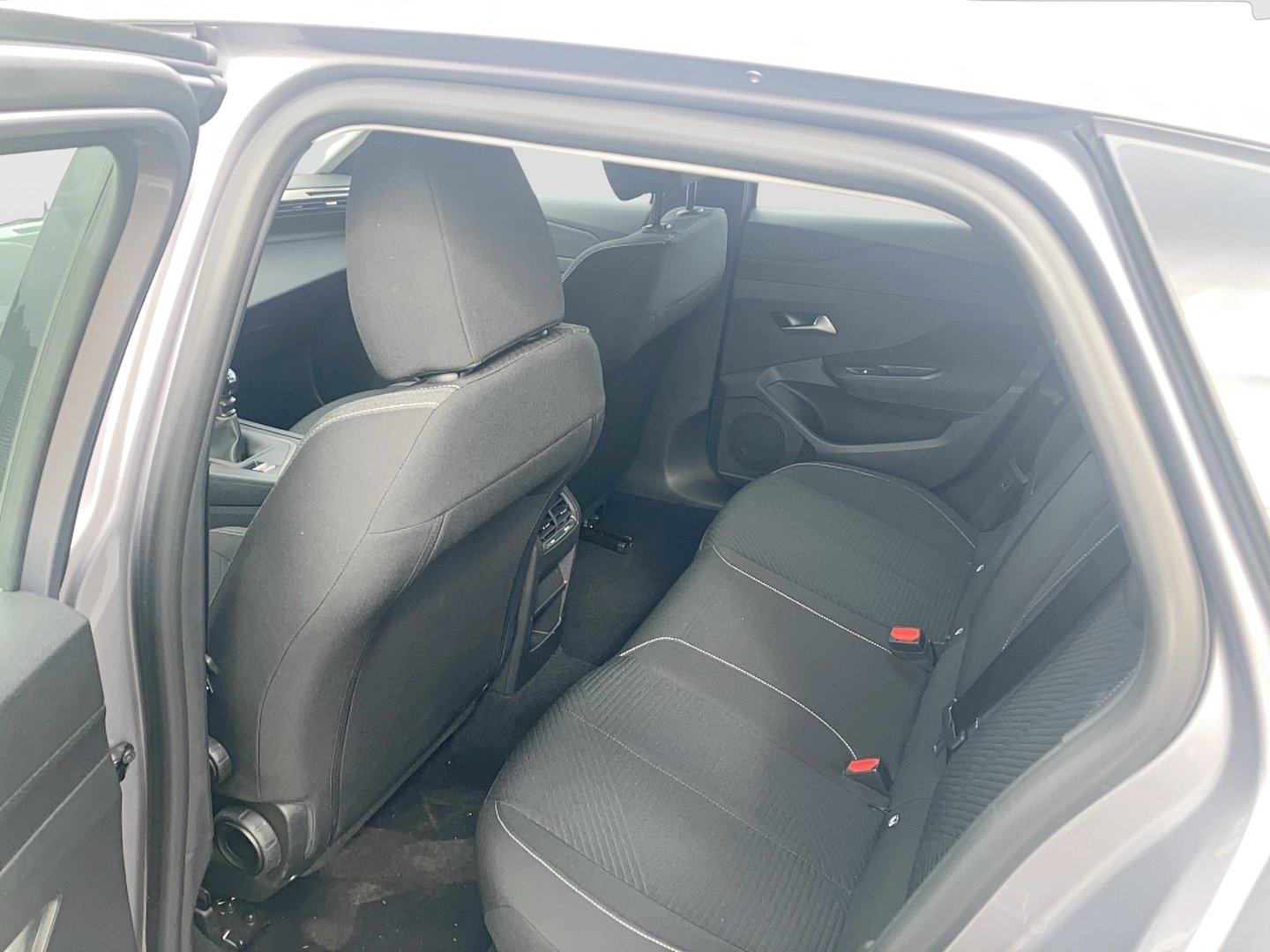 Peugeot 308 SW PureTech 130 S&S 6-Gang-Manuell Active Pack | Bild 11 von 25