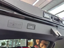 VW T-Roc R-Line eTSI DSG in Grenadillschwarz Metallic
