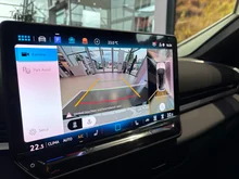 VW T-Roc R-Line eTSI DSG in Grenadillschwarz Metallic