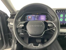Škoda Octavia Combi Selection TDI DSG in Graphit-Grau Metallic
