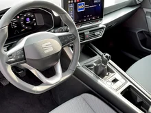 SEAT Leon Style Edition 1.5 TSI 115 PS in Nacht-Schwarz Metallic